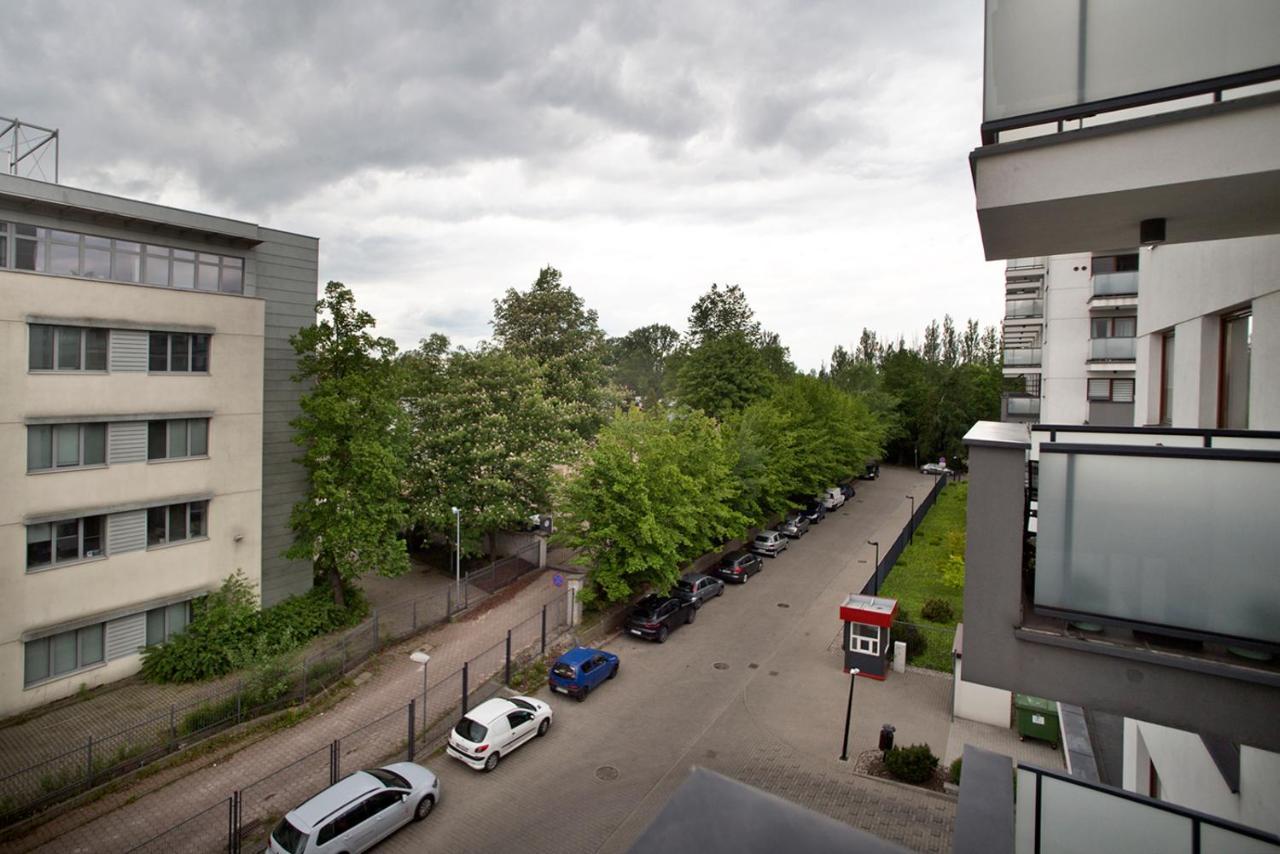 Airport Okecie Klobucka P&O Serviced Apartments Варшава Екстериор снимка